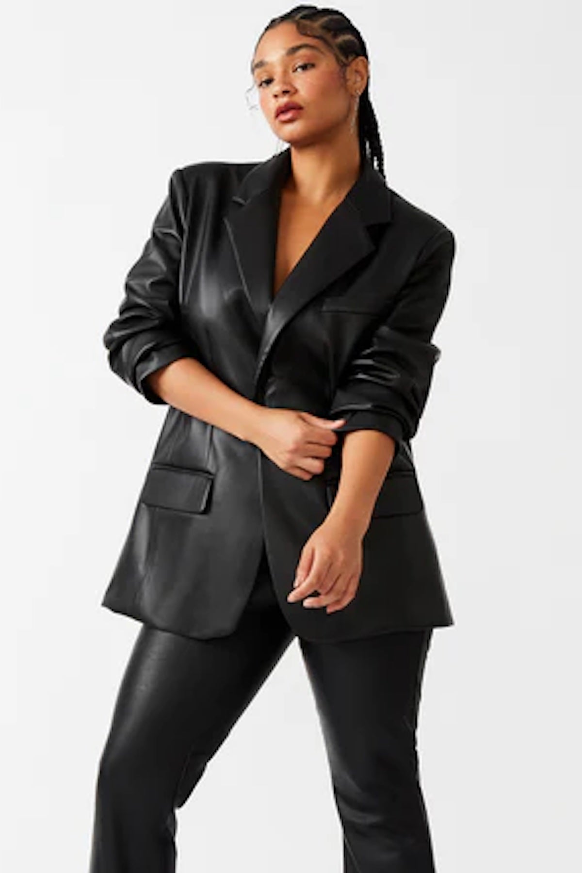 STEVE MADDEN | IMAAN FAUX LEATHER BLAZER